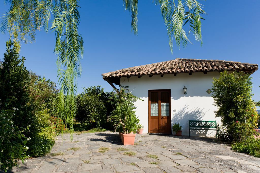 Orange Park - Agriturismo Villa Misterbianco Exterior photo
